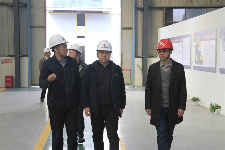 西藏華夏礦業有限公司總經理馬英一行到金環磁選開展技術交流